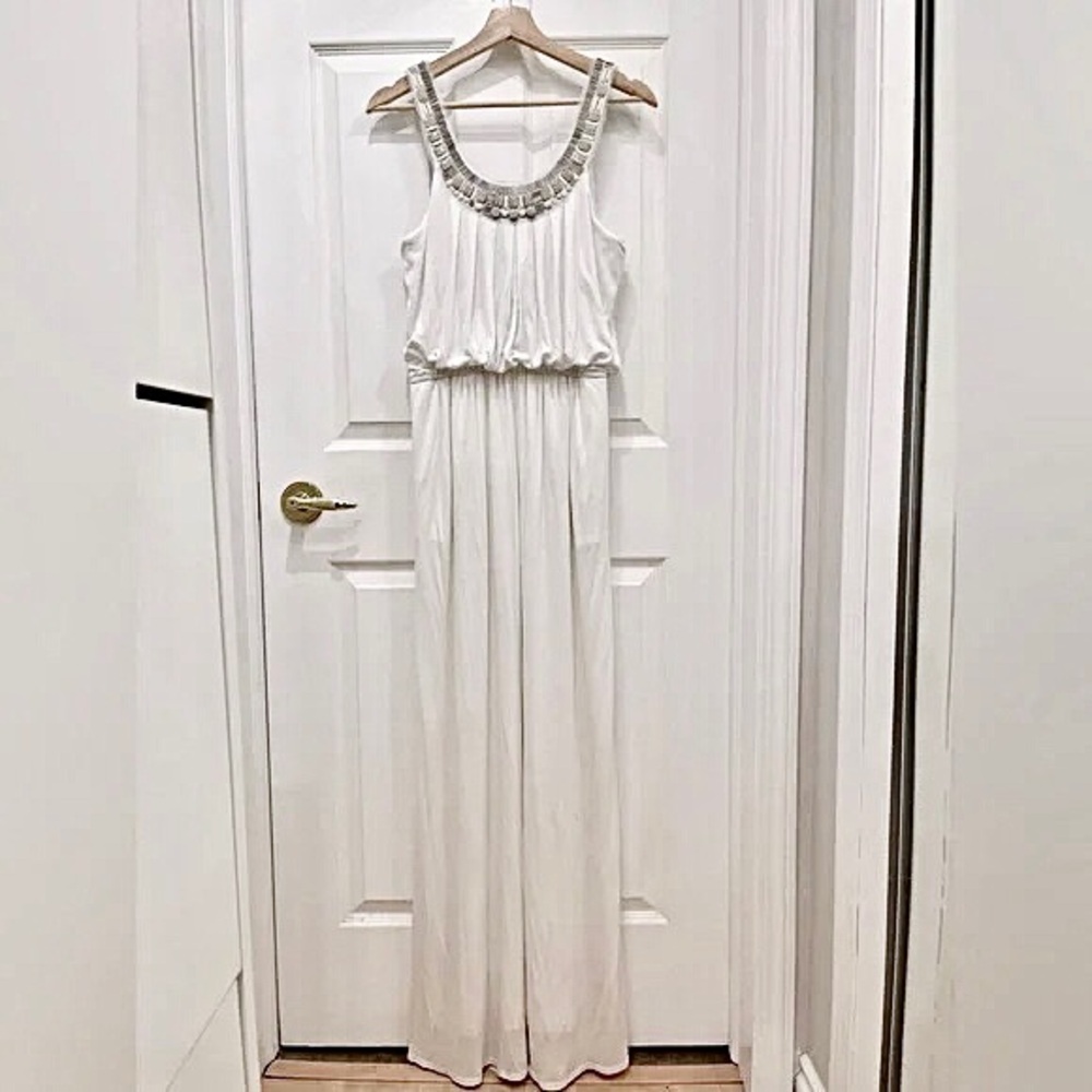 Gorgeous Elegant NWT, Draped-top Beaded Neckline White  Grecian Long Maxi Gown